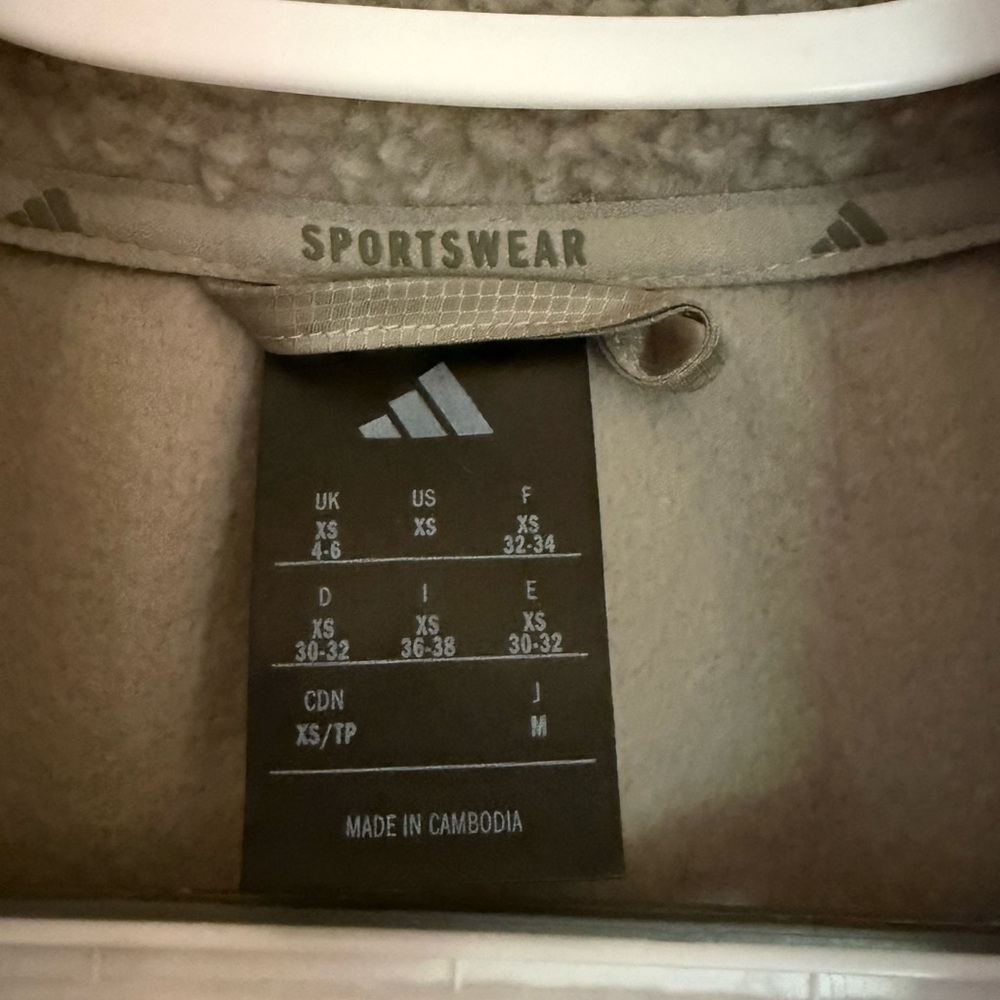 NWOT Adidas Climawarm Green Fleece Pullover - XS - Picture 2 of 5